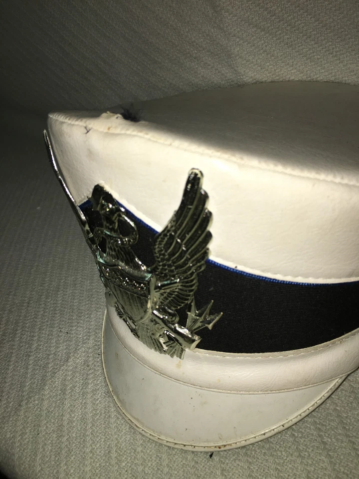 Vintage DeMoulin Marching Band Hat White Navy Trim Silver Badge 8X7" Head Hole - Изображение 3 из 4