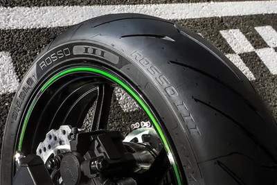 Diablo Rosso III Front Tire 120/70-17 (58W) Radial TL Beta Motard 4 0 04