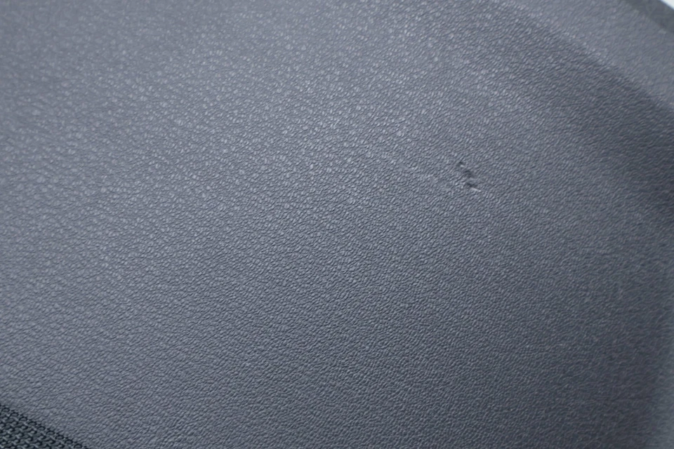 2009-2016 BMW Z4 - Front SEAT BACK Panel W/ NET 9176163 - Image 2 of 4