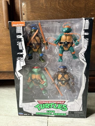 Playmates TMNT 1988 Original Series Action FIgure - 4 Pack