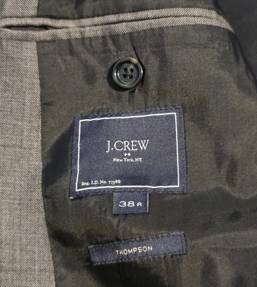 Chaqueta Blazer J Crew Thompson Talla 38R. Hecho con 100% lana.  Foto 2 de 4