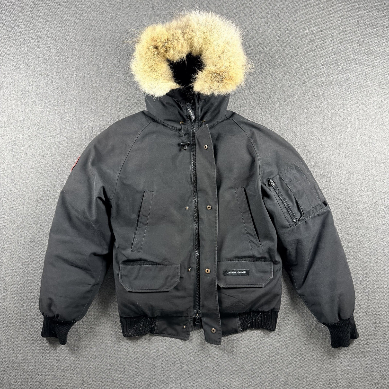 Canada Goose Chilliwack Bomber Black Fur Hood Men’s Size XS Fits S Down Jacket thumbnail 4