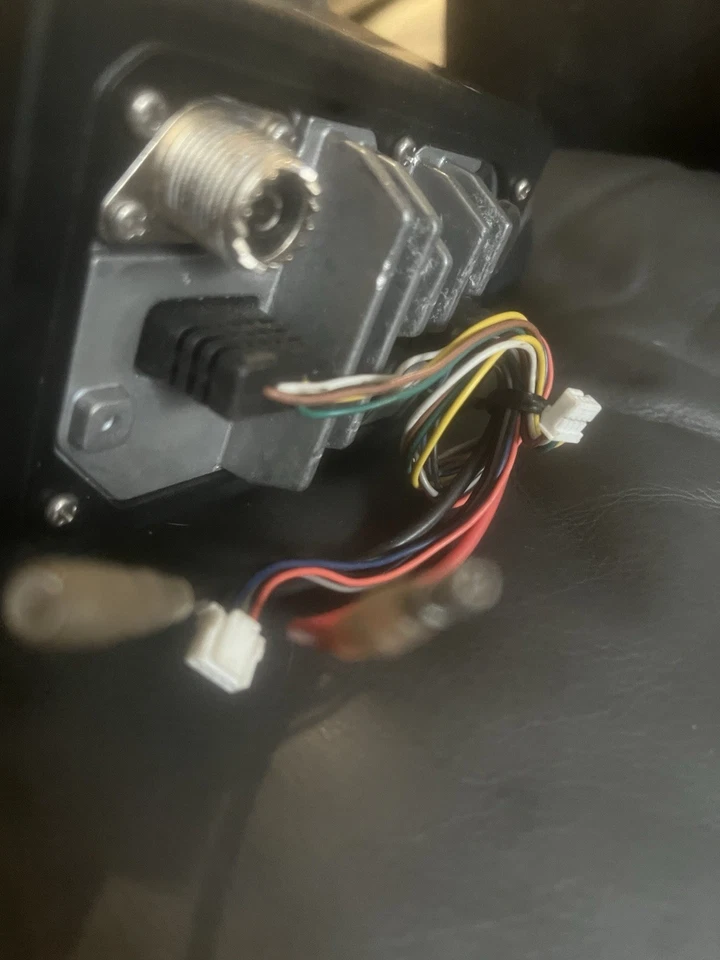 Transceptor VHF marino Icom IC-M506 con micrófono - USADO - Totalmente probado Foto 4 de 4