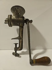 Vintage Winchester No. 12 Cast Iron Meat Grinder – Antique Hand Crank Works READ