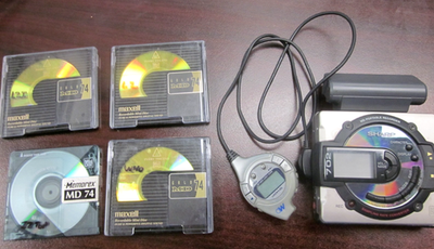 Sharp MD-MS702 Portable MiniDisc MD Recorder Not Working + Remote