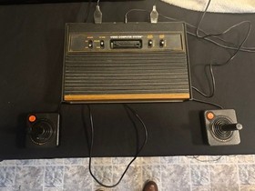 Atari 2600 Woodgrain Promo Console 10 Games Star Raiders Robot Tank