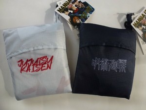 uniqlo jujutsu kaisen totebag