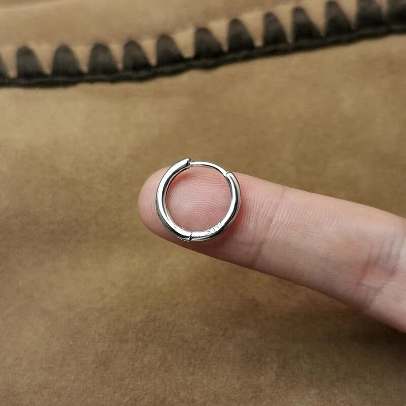 Surgical Steel Round Huggie Hoop Earrings Men Women Trendy Jewelry 8-20mm 2Pcs - Image 4 of 4