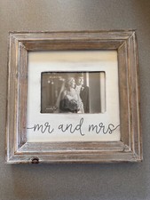 Mr and Mrs 4x6 picture frame, easel stand or hang