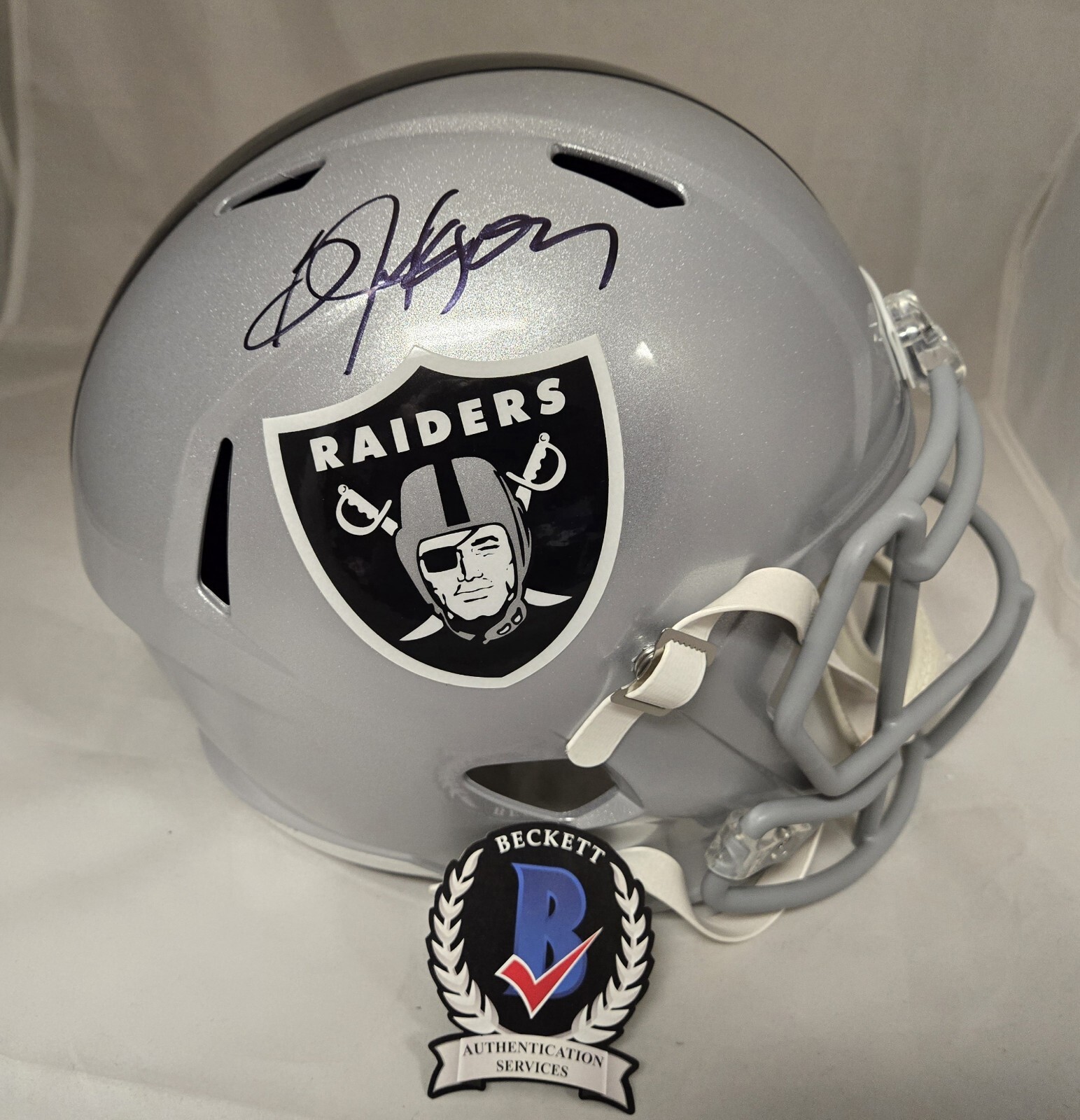Bo Jackson Autographed Signed Oakland Raiders LA VEGAS RAIDERS FULL SIZE SPEED REPLICA HELMET BECKETT 