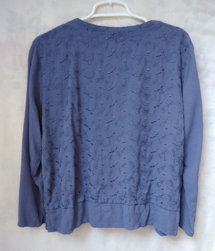 Cut Loose Women's Dusty Lavender Embroidered Pullover Top Size Medium - Picture 2 of 5