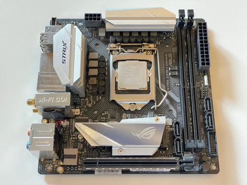 ASUS ROG Strix Z370-I Gaming LGA1151 Mini ITX Motherboard w. 8700k Delidded CPU