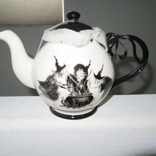 Potter’s Studio Ceramic Teapot w/Lid Halloween Witches Cauldron Brew Broom NEW