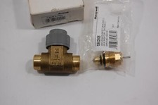 Honeywell V5852A2049 3/4" Two Way Cartridge Globe Valve