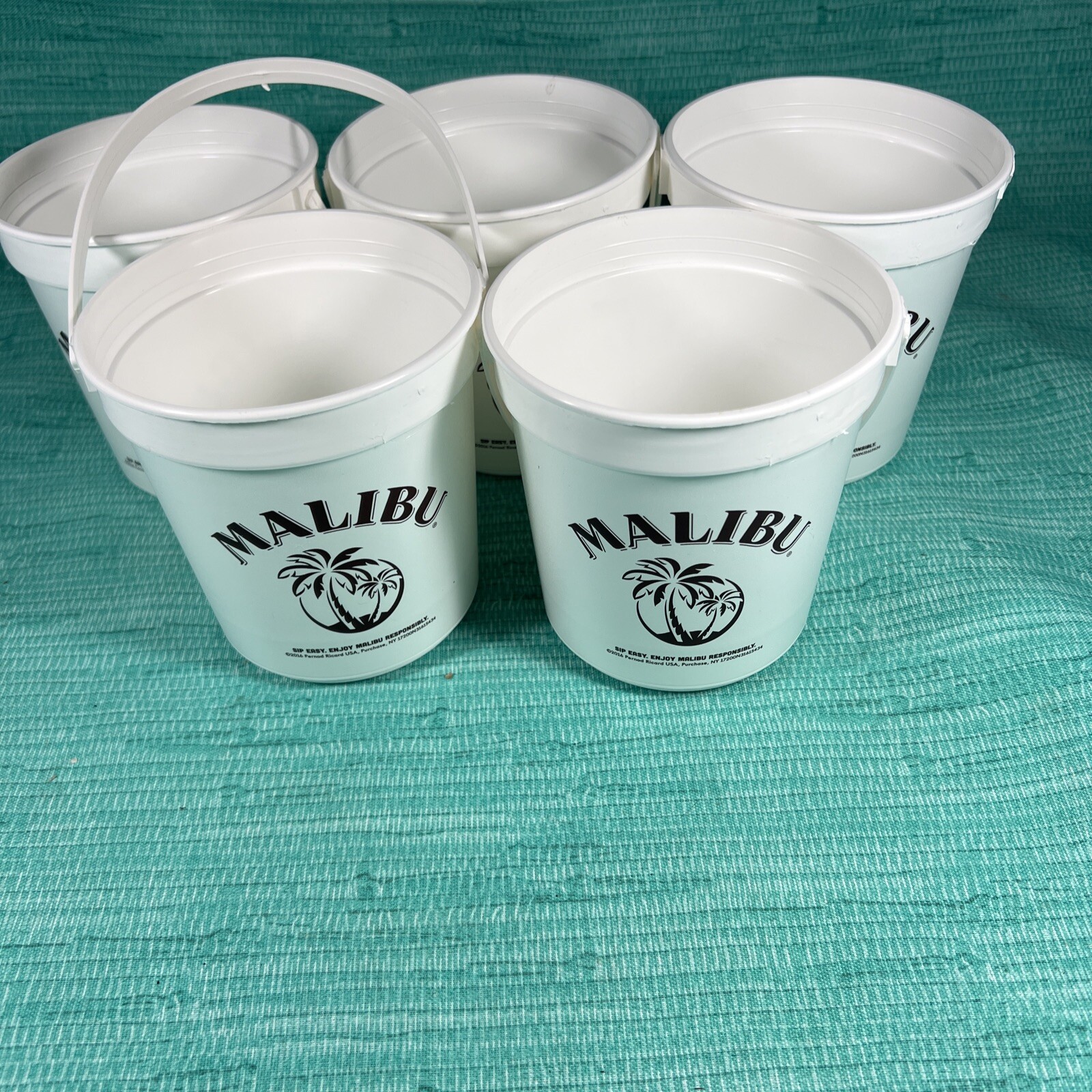 Lot Of 5 White Malibu Rum Buckets Plastic reusable New 5” Tall 4.5