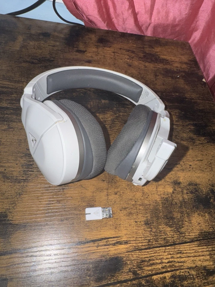 Turtle Beach Stealth 600 Gen 2 Wireless Gaming Headset Universal - Image 3 of 4