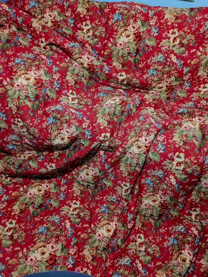 Ralph Lauren Chaps SUMMERTON  Red Teal Floral Houndstooth Queen Comforter  - Image 2 of 4