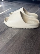 Adidas Yeezy Slide Bone Tan Beige Men's Size 10 US