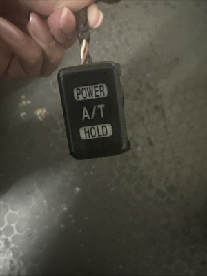 Subaru Legacy III Schalter HOLD POWER A/T  (1214)