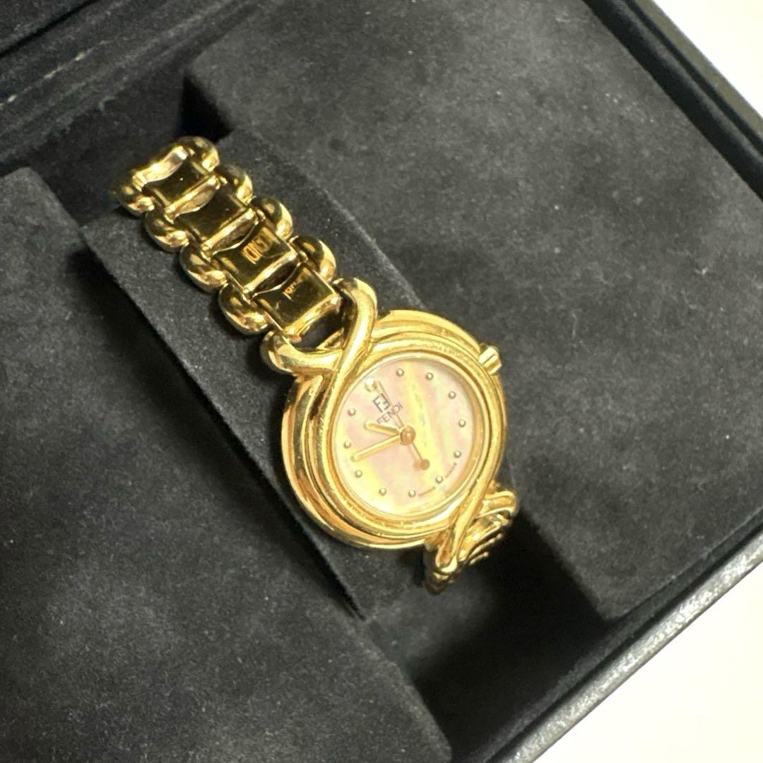 正規品　FENDI 700L/動作良好 人気モデル ヴィンテージ Popular Vintage Model Fendi 700L in Good Working Condition