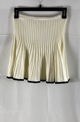 Meshki Women's Jolene White Contrast Pleated Knit Mini Skirt Size S NWT