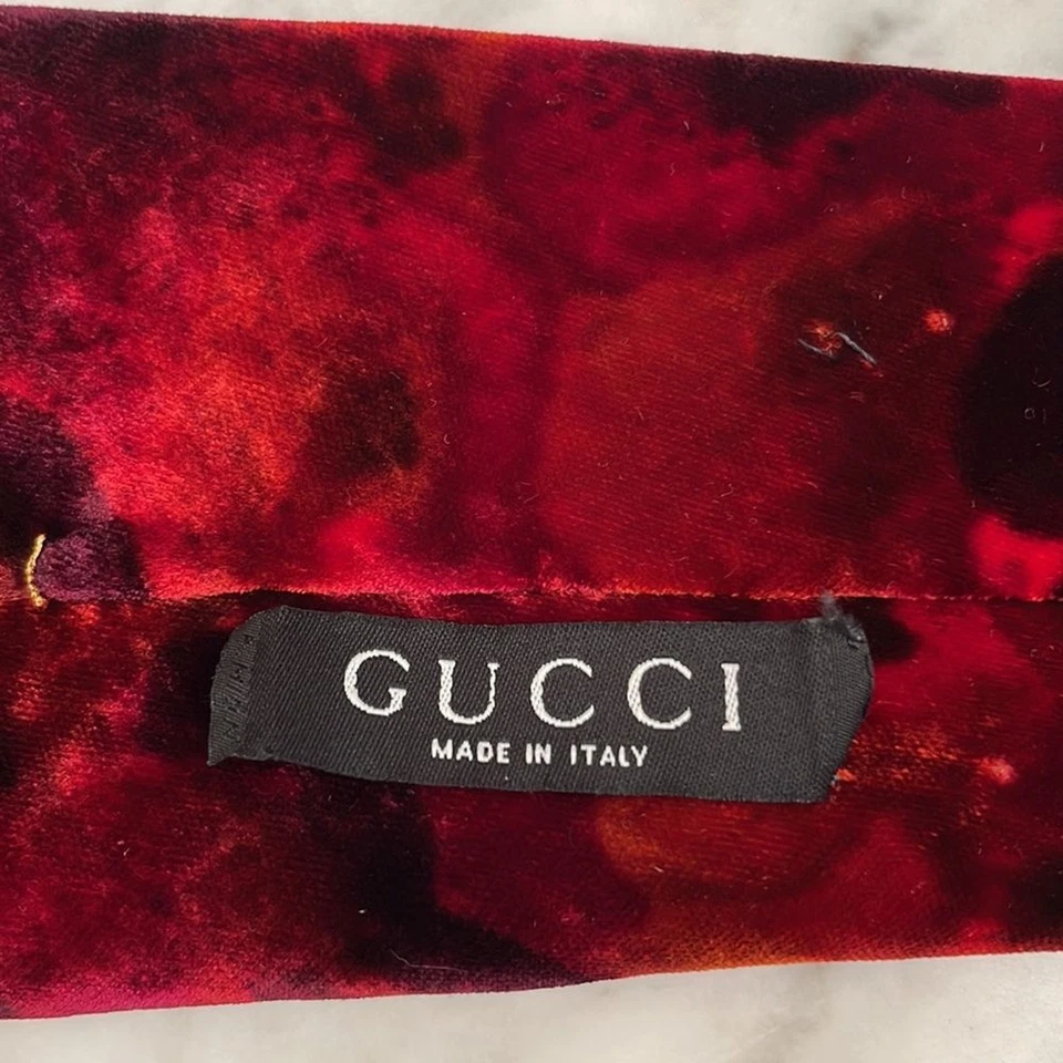 Gucci Auténtico Hombre Rojo Camuflaje Terciopelo Corbata Ancha Foto 4 de 4