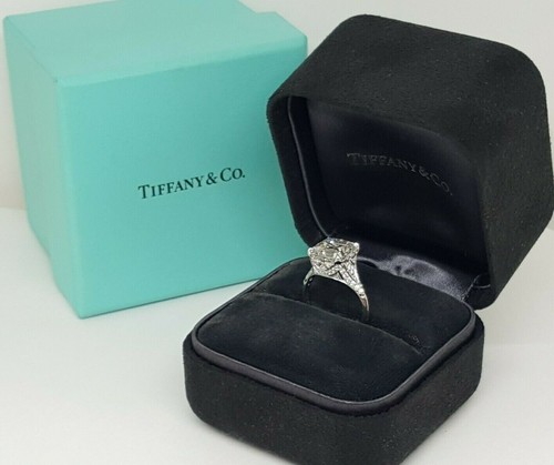 Tiffany & Co Platinum 5.35 ct Legacy Cushion Cut Diamond Engagement Ring $570k - Picture 9 of 12