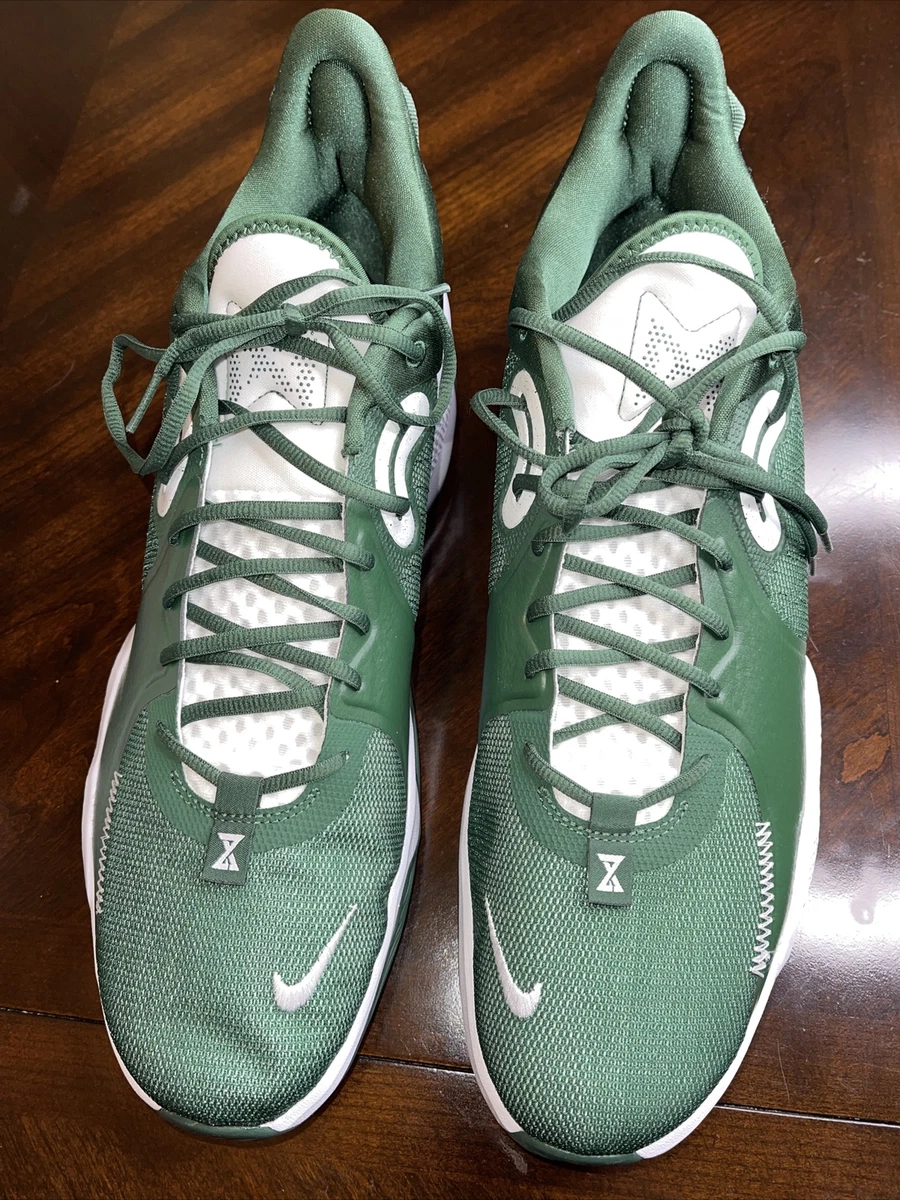 Size 18 nike shoes clearance