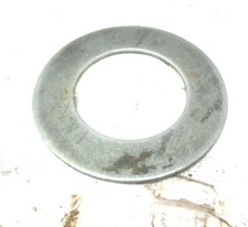 USED JOHN DEERE 2 CYL TRACTOR FRONT FAN SHAFT SEAL BACK-UP WASHER 24H847R