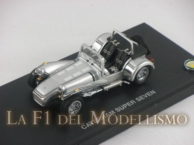 Kyosho Caterham Super Seven Clamshell Fender Silver Jubilee 1/43