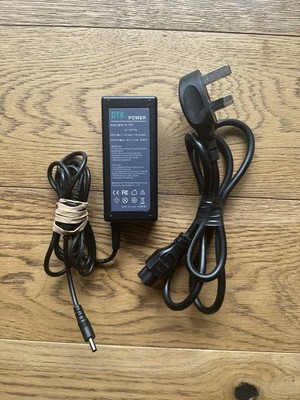 DTK Netzteil DL-33W DL-190175 AC Power Adapter Ladegerät 19V 1,75A