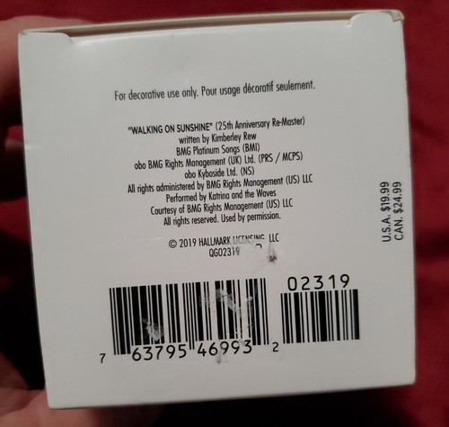 2019 NEW Hallmark Walking on Sunshine Magic Sound Keepsake Ornament Sun Pool NIB - Picture 6 of 6