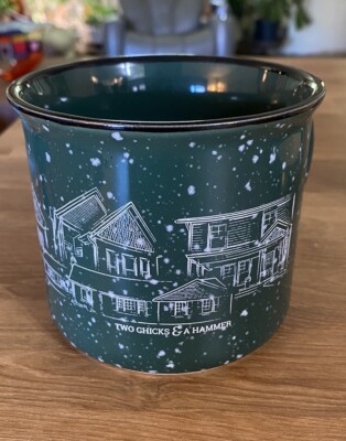 TWO CHICKS AND A HAMMER GREEN With WHITE SPECKLED STENCILED HOUSES 16 Oz MUG CUP