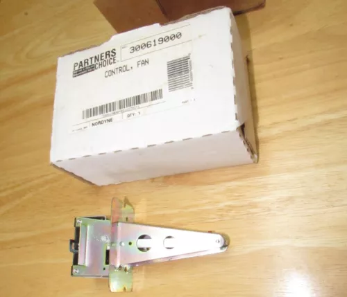 New! White Rodgers F77-2835 Fan Switch Assembly Emerson Free Shipping!