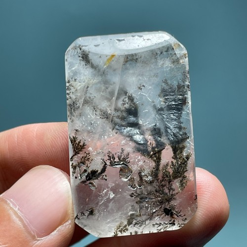 78ct Purificar Curar Raro Claro Natural Árbol de Mica Cristal Reiki Espécimen Colgante - Imagen 5 de 9