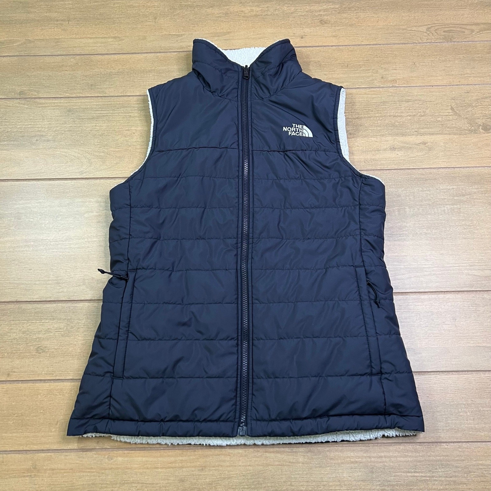 The North Face Reversible Sherpa Puffer Vest Womens M/L  Black Fleece