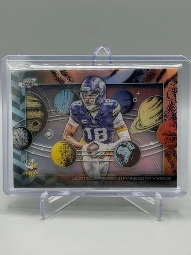 2025 Topps Cosmic Chrome Justin Jefferson Base (RAW)