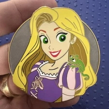 Disney Rapunzel And Pascal Portrait Pals Fantasy Pin LE 50 By Pinitonmagic