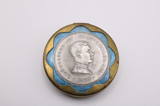 Vintage compact coronation of king Edward VIII 1937