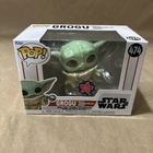Funko Pop! Vinyl: Star Wars - Grogu Macy's Thanksgiving Day Parade - Funko...
