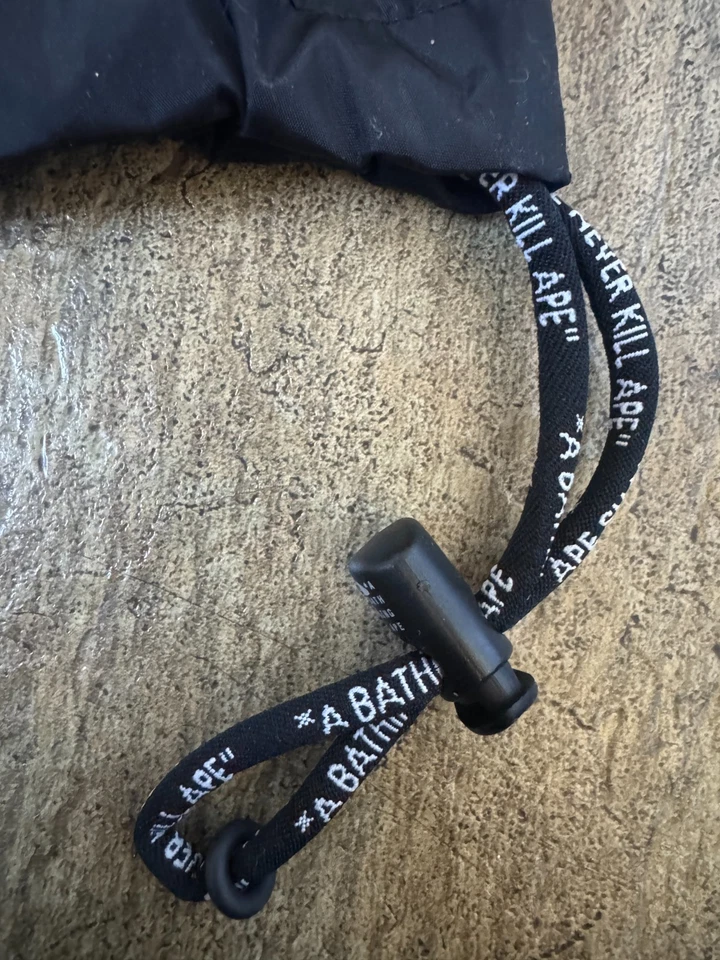 2001 A Bathing Ape Deadstock Black Medium Hooded Light Jacket - Image 4 of 4