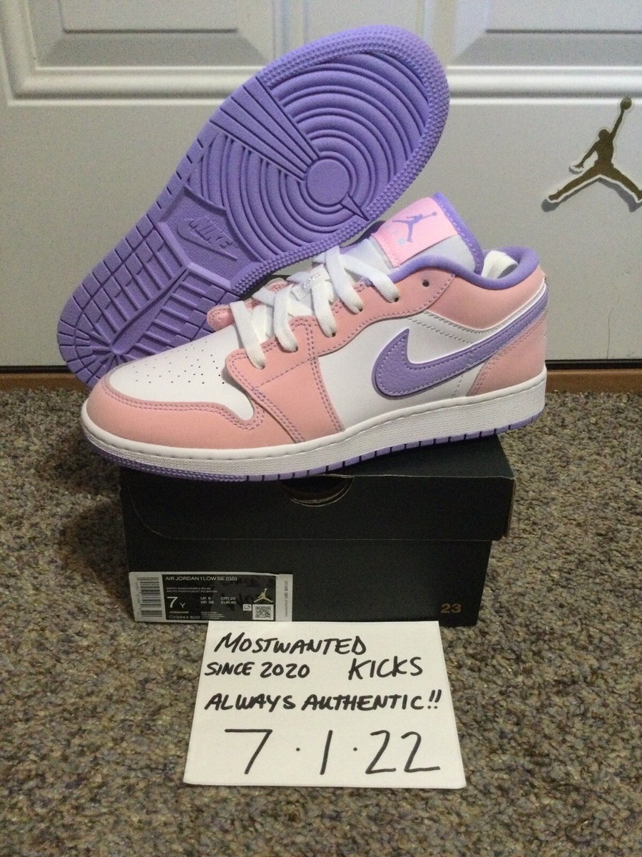 DS 2021 Nike Air Jordan Retro Low SE Arctic Punch Grade School Sz 7Y