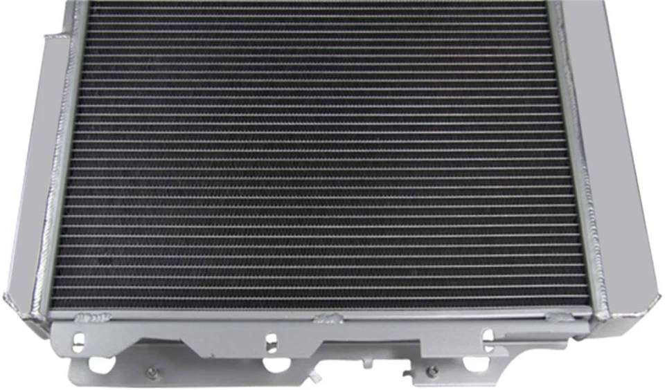 Radiador de aluminio de 3 filas para Jeep Wrangler TJ YJ 1987-2006 2,4 L 2,5 L 4,0 L 4,2 L Foto 4 de 4