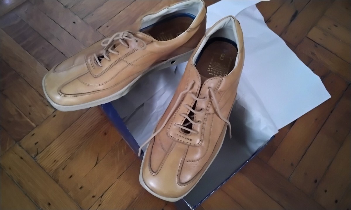 Antica Cuoieria Shoemaker display picture 2