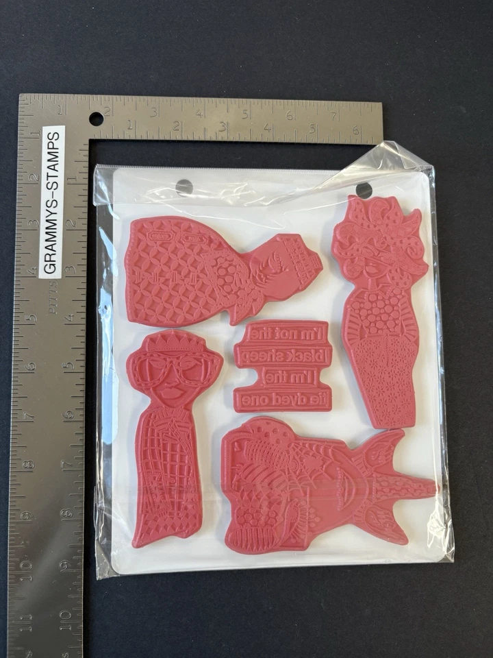 Estampillas de goma Dylusions negras ovejas collage medios mixtos UM adhesivas Foto 3 de 3