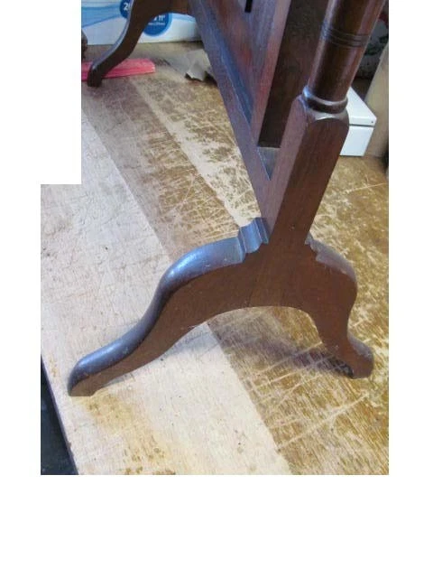 Vintage Chip Carved Wood Fire Screen Mahogany Wood Wonderful Design 28"x24" - Image 4 of 4