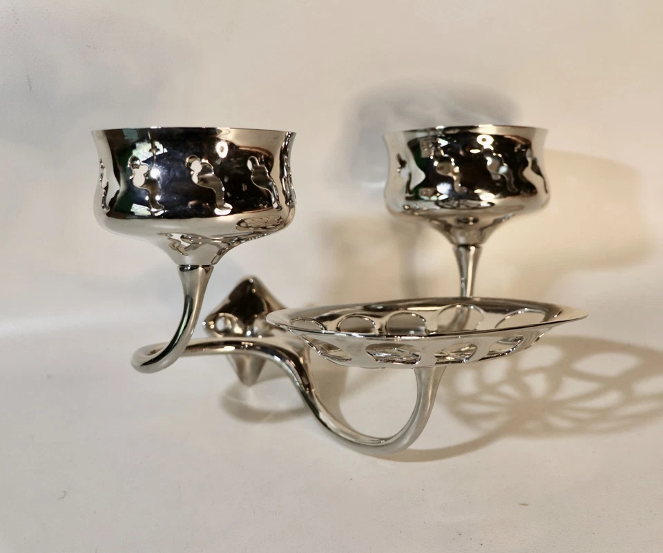 VASO ANTIGUO RESTAURADO Y SOPORTE DE JABÓN POR ART BRASS COMPANY NEW YORK Foto 2 de 4