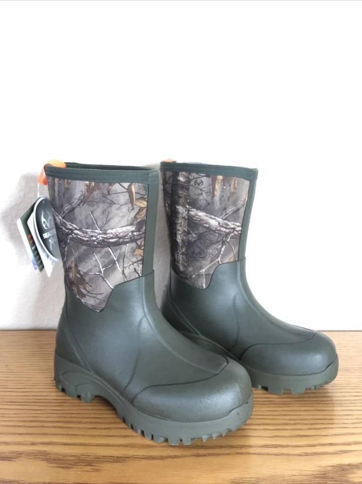 NEW Ozark Trail Mens 6 Camo hunting boots FREEFALL Slip On NWT in Box - Image 4 of 4