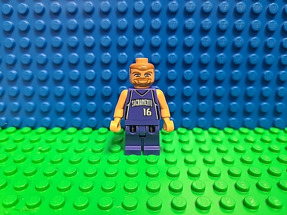 LEGO Predrag Stojakovic Minifigure #16 3566 NBA Sacramento Kings
