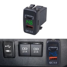 Para Toyota Tacoma Luz Verde Tipo-C QC3.0 Puerto Voltímetro USB Cargador Enchufe